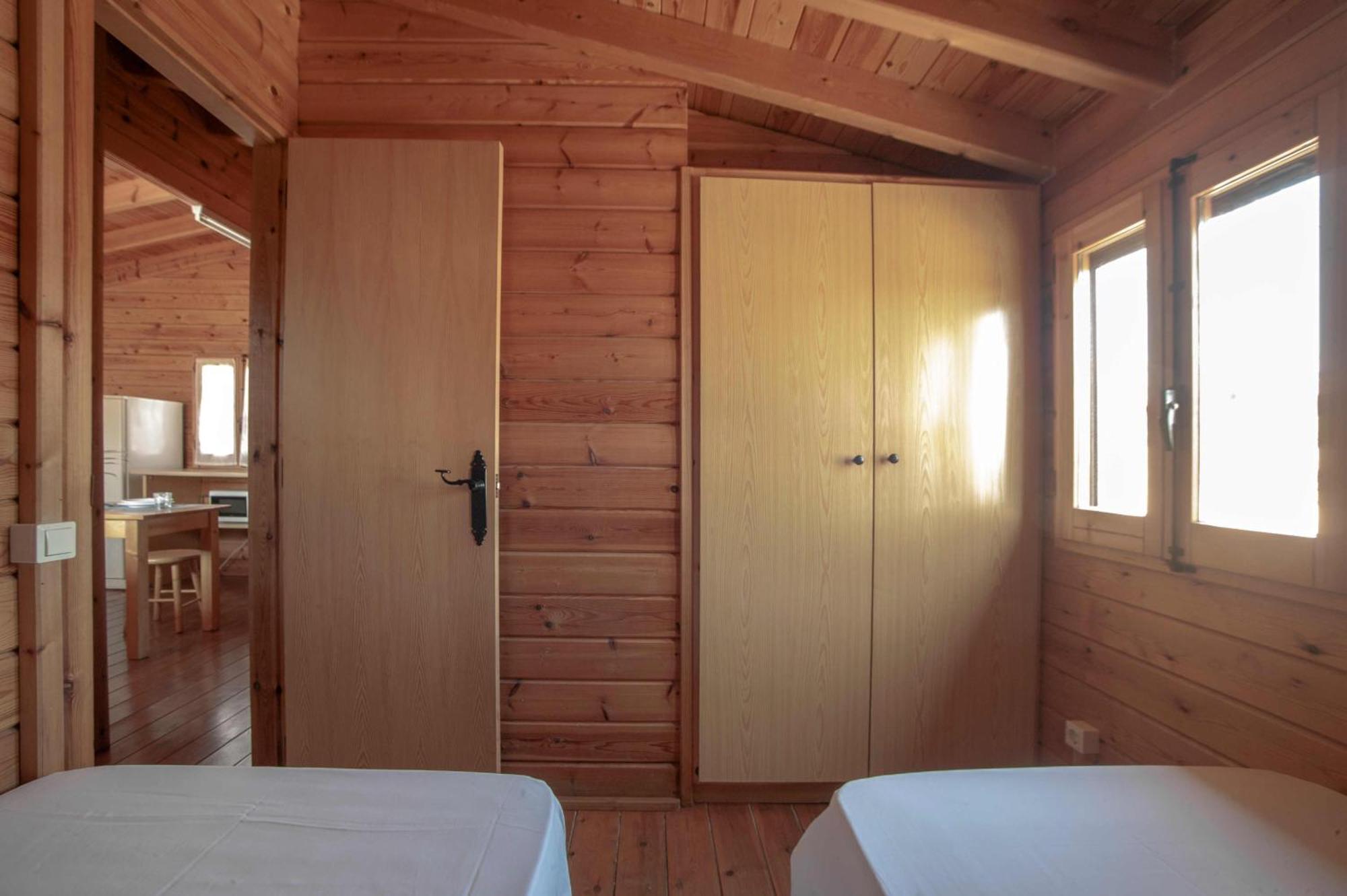 Ecologic Vinyols Camp Hotel Vinyols i Els Arcs Bagian luar foto